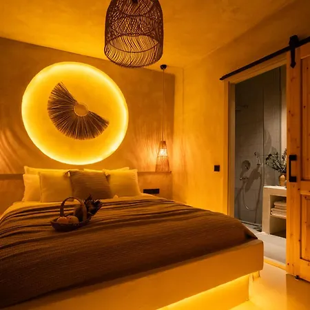 Noi Hotell 4*